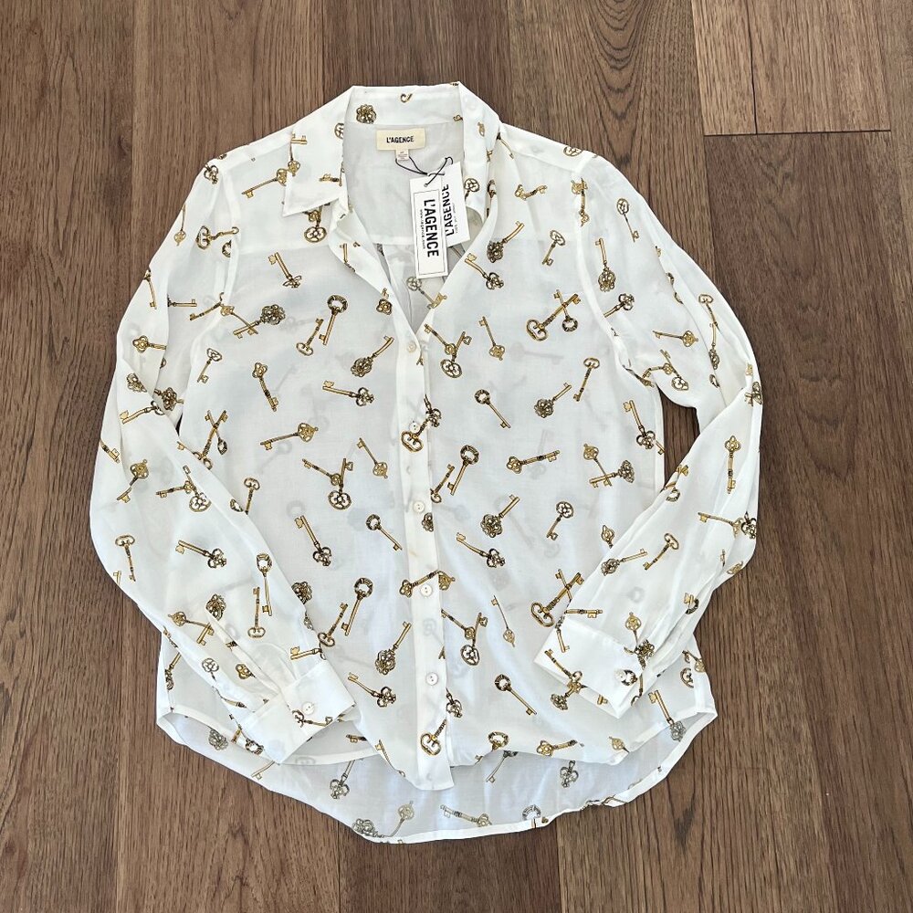 L'AGENCE Antique White Long Sleeve Key Print Woven Shirt
